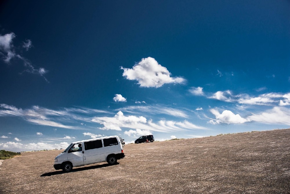 “京城夜未眠，車陷困境怎么辦？揭秘北京24小時(shí)汽車救援，讓您的愛車隨時(shí)‘回家’！”