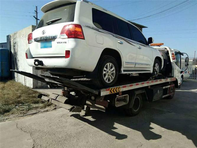 民和汽車雪地困境救援：專業團隊助您脫困，安全回家